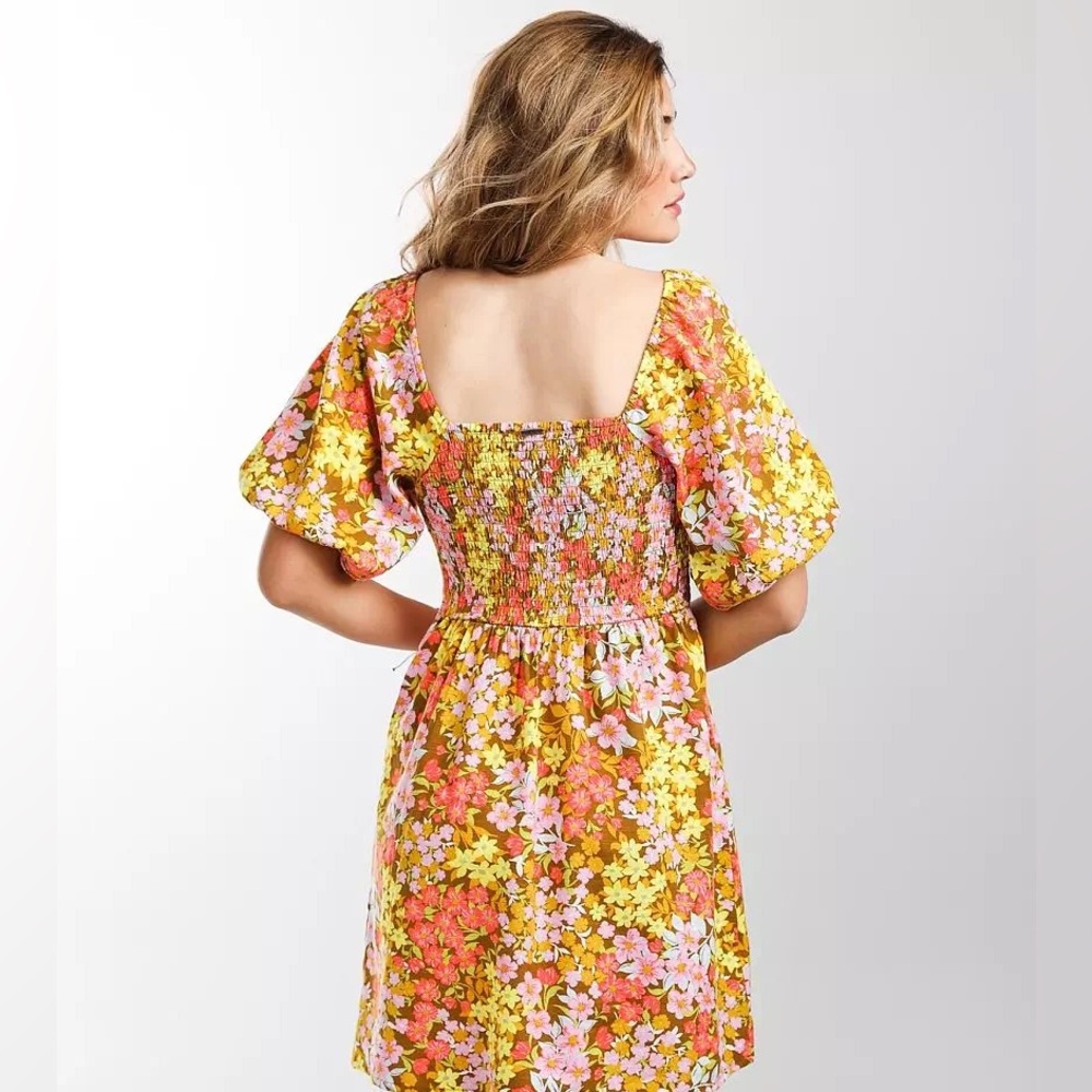 Billabong Paradise Floral Mini Dress in Moss